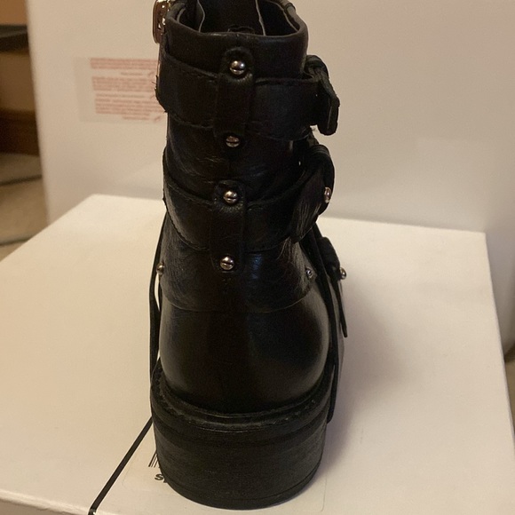 NEW IN BOX Dolce Vita Kiera strappy moto boot - Picture 3 of 5